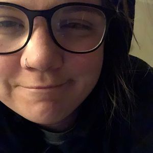 Meet your Posher, Mackenzie